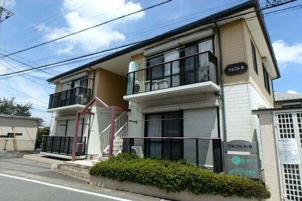 アルブルB棟の外観画像
