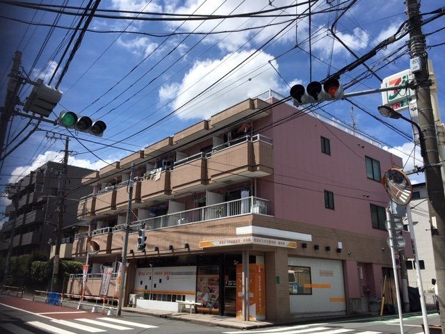 篠ビルの外観画像