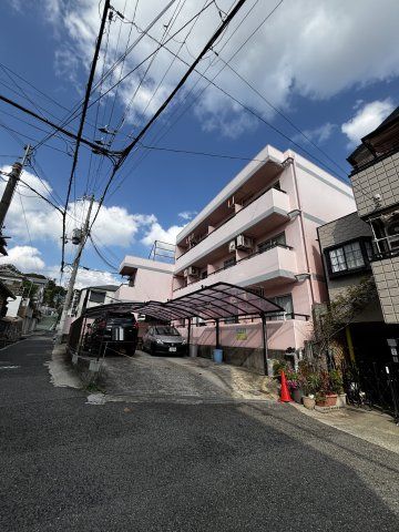 クィーンベーネの外観画像