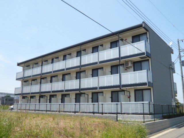 レオパレスハポネスⅢの外観画像