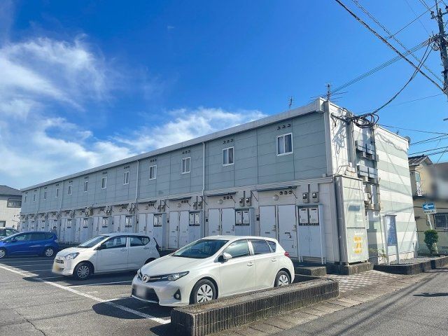 レオパレスブラッサムの外観画像