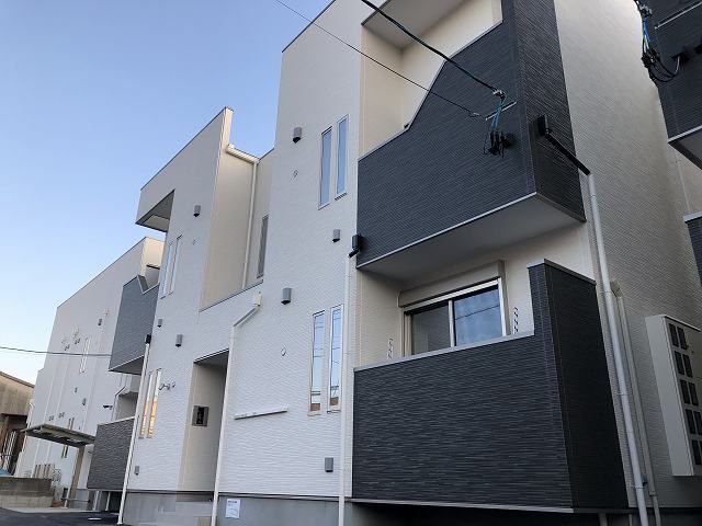 GRANDTIC ONE 新保の外観画像