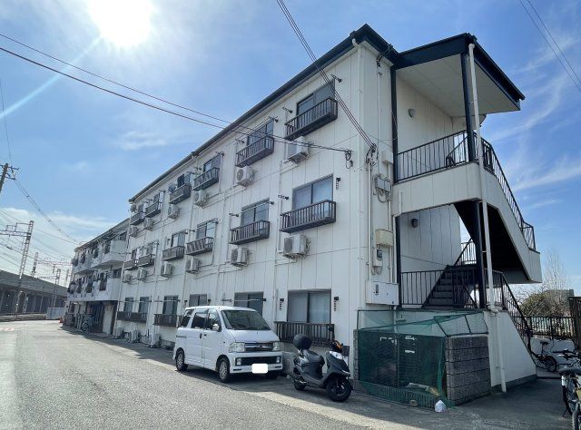 プチマンションモンタナの外観画像