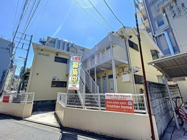 パームツリースクエアの外観画像