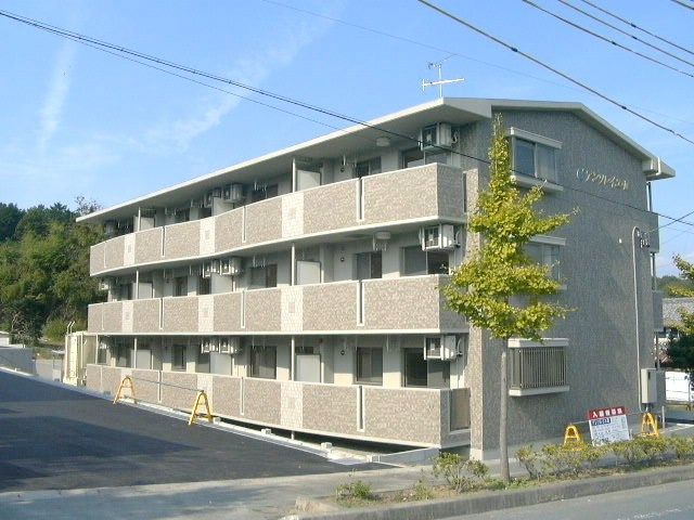 アンソレイユⅢの外観画像