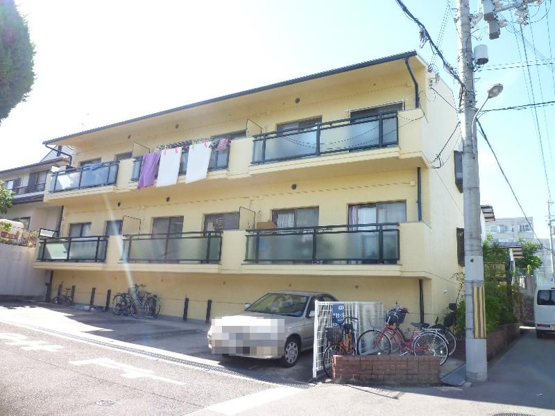 宮山ローズハイツの外観画像