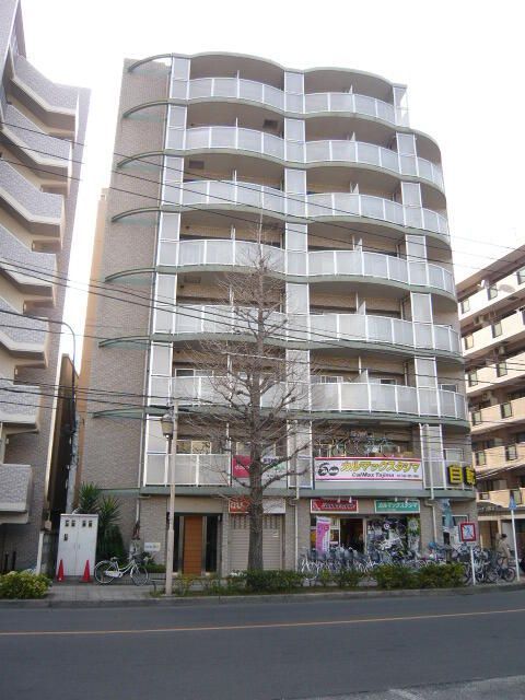 マルジュ国立の外観画像