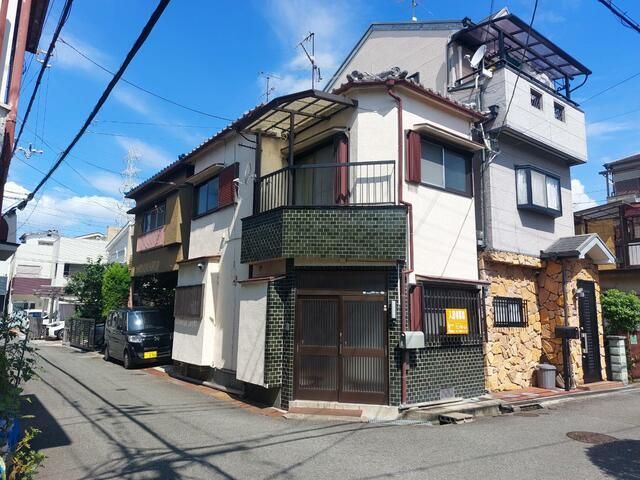 南津の辺戸建ての外観画像