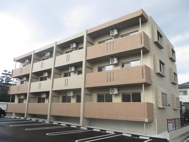 セレーナの外観画像