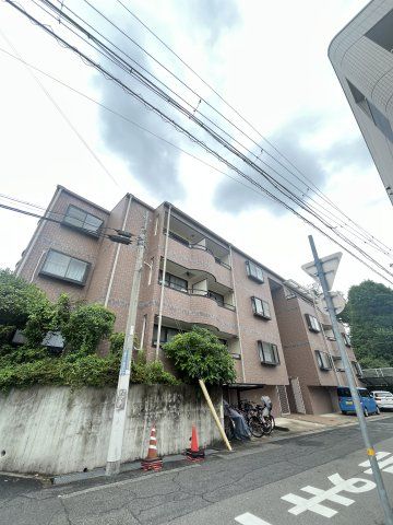 八幡西島田ハイツの外観画像
