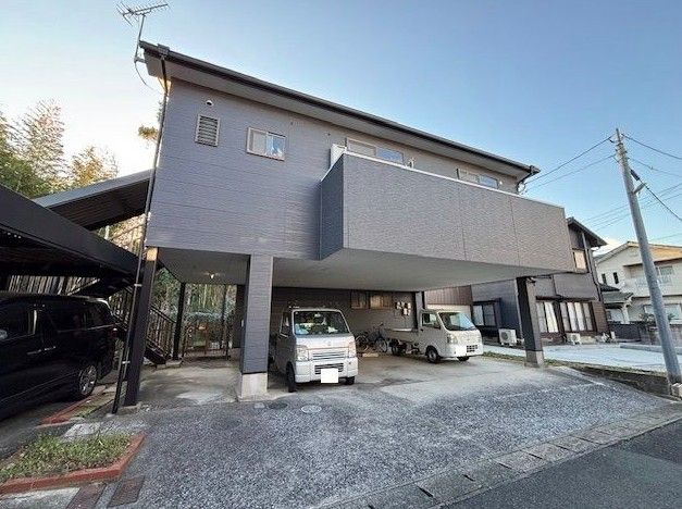 川島アパートの外観画像