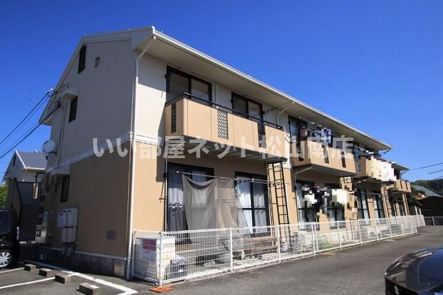 コーポパークサイドD棟の外観画像