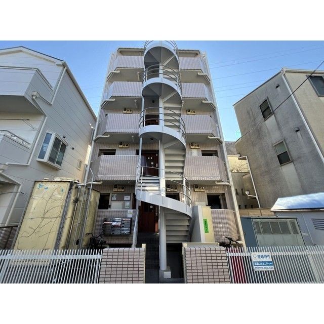 ロイヤルコート大岡山の外観画像
