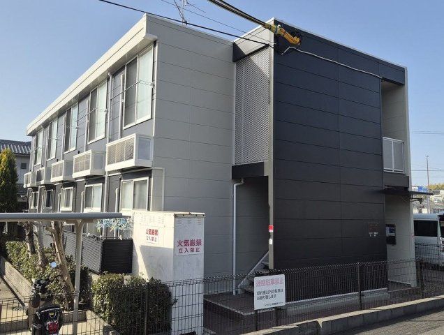 レオパレス国守の外観画像