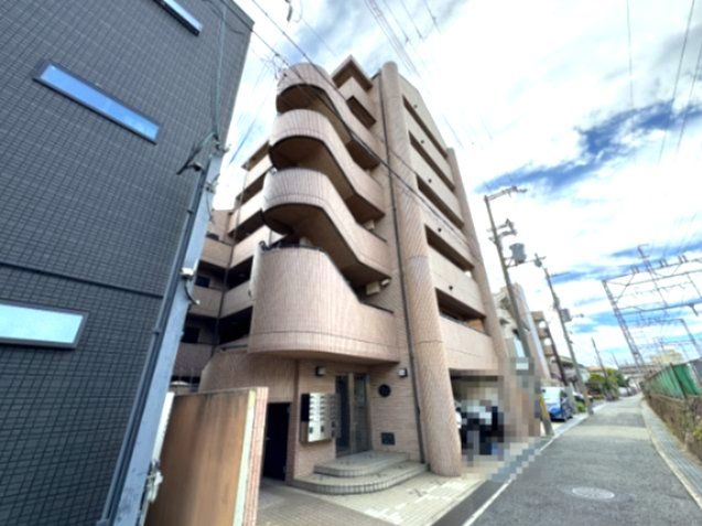 リヴェール本山の外観画像