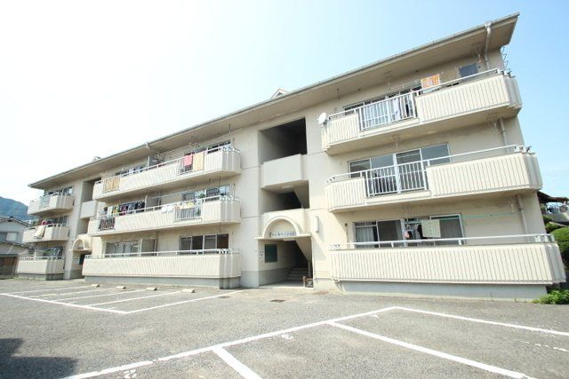 SGMマンション八幡の外観画像