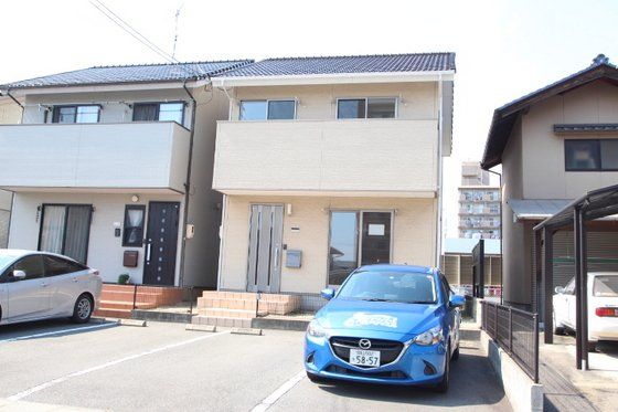 中仙道戸建EASTの外観画像