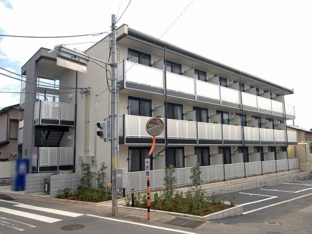 レオパレスフェリキタス花園の外観画像