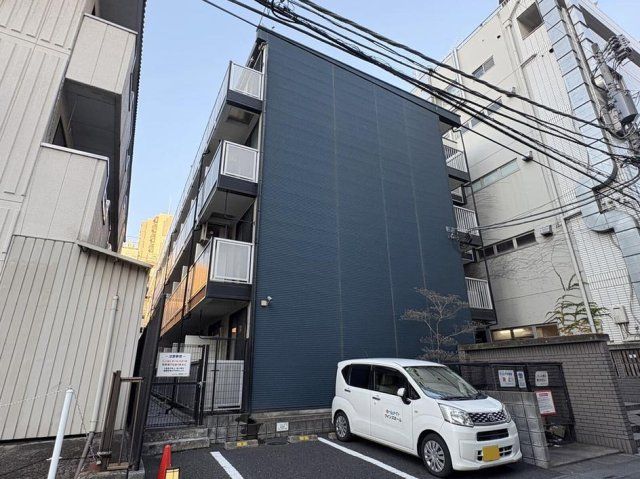 レオパレスプレステージ草加の外観画像