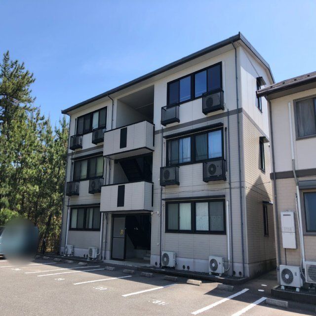 リビングタウン弓ヶ浜B棟の外観画像