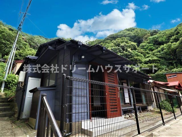 東逸見貸家の外観画像