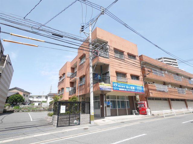 横野ビルの外観画像