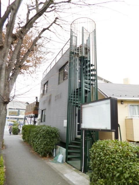 グランドコート関戸の外観画像