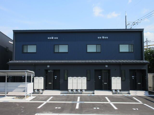 アバンティ中冨居C棟の外観画像