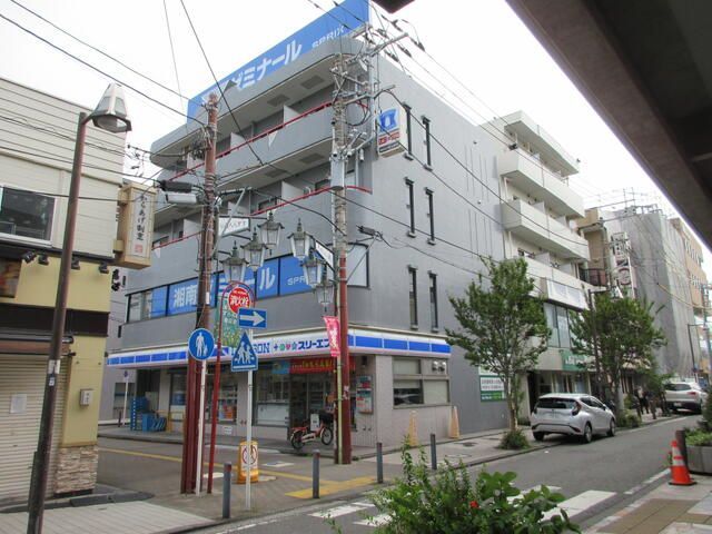 クレセント文庫の外観画像