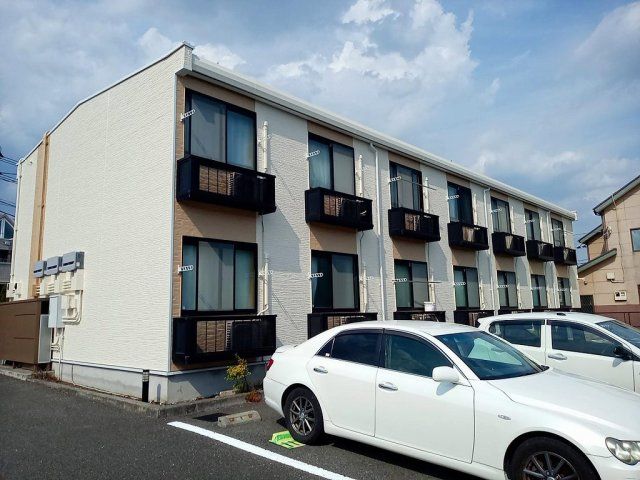 レオパレスヴィラ ノーバの外観画像