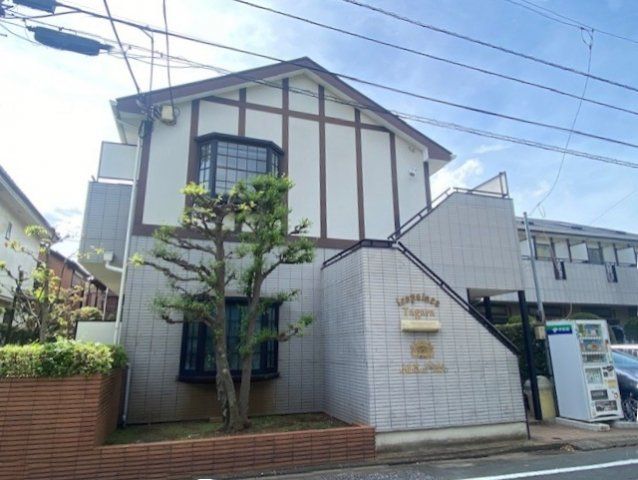 レオパレスTAGARAの外観画像