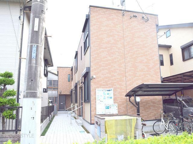 レーヴの外観画像
