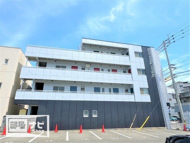 ホワイトマンションの外観画像