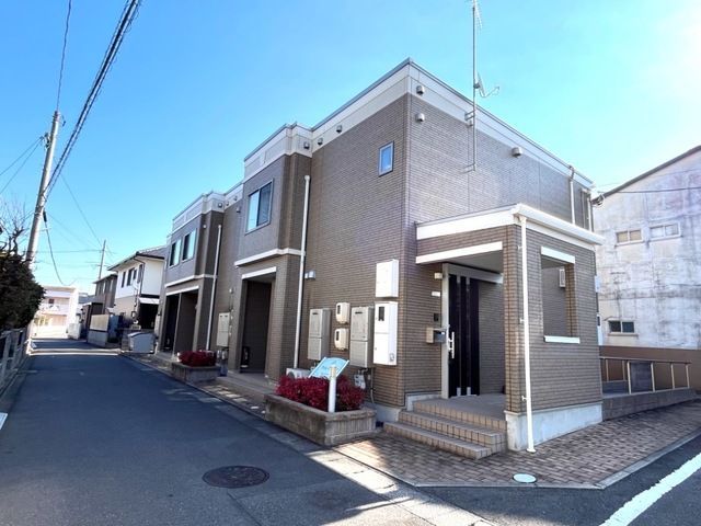 フォレスト庭瀬の外観画像