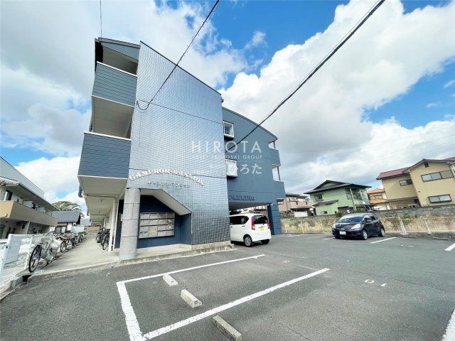キャンファ・マンションIの外観画像