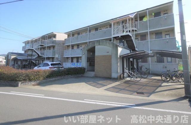 フィール1番館の外観画像