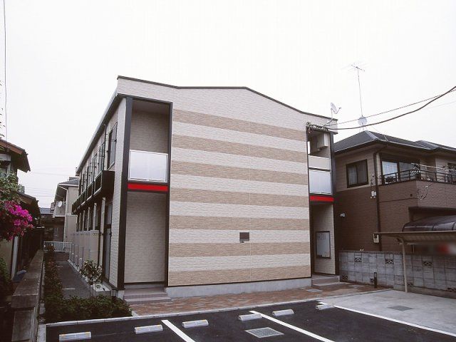 レオパレスプリムローズの外観画像
