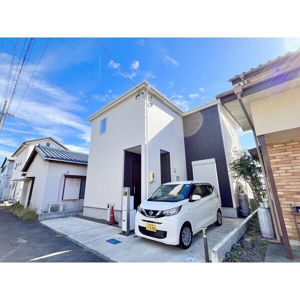 リナージュ静岡市駿河区西島01の外観画像