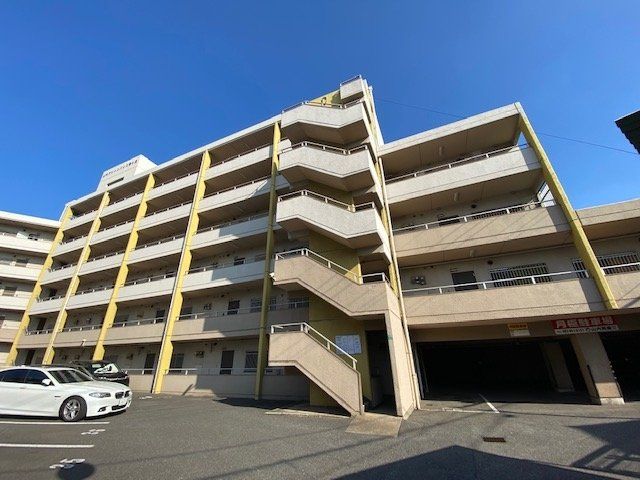 グリーンパレス緑ヶ丘C棟の外観画像