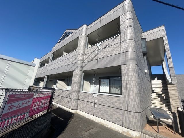 クレディールの外観画像
