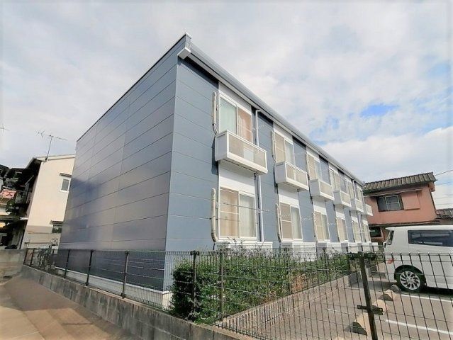 レオパレスKANDAの外観画像