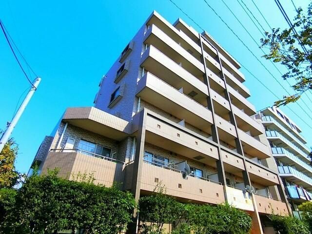 グッド フラットⅢの外観画像