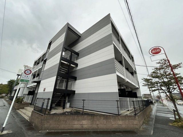 レオパレスCaptain21Sの外観画像