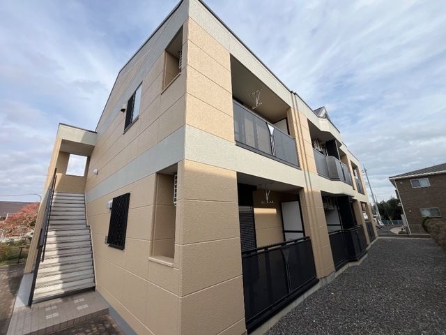 雫の外観画像