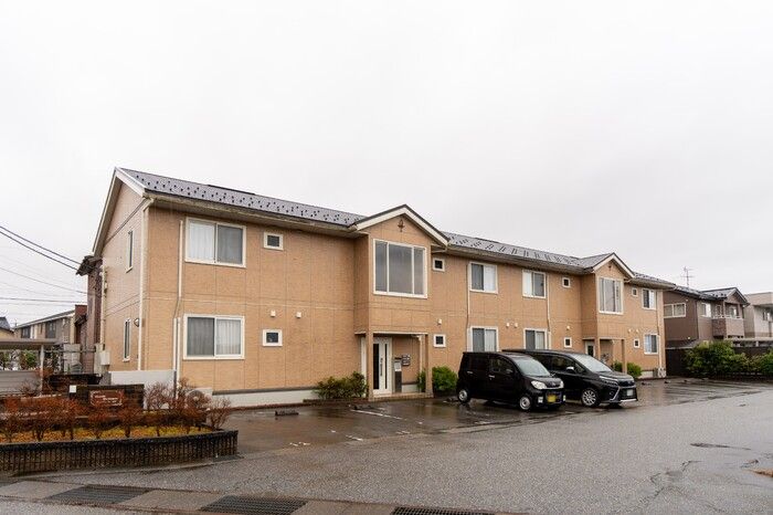 グランディール町村の外観画像