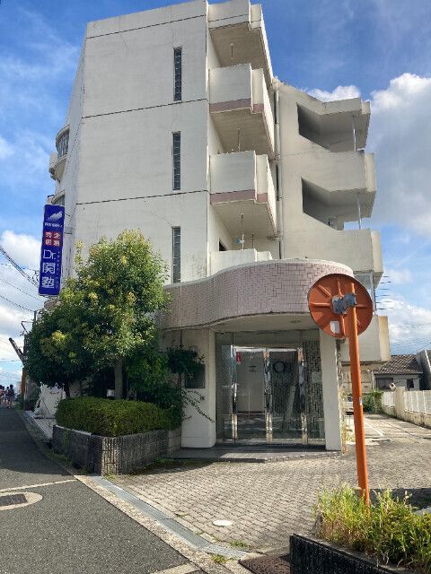 パレ・サンティールの外観画像