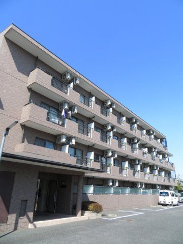 プリエールの外観画像
