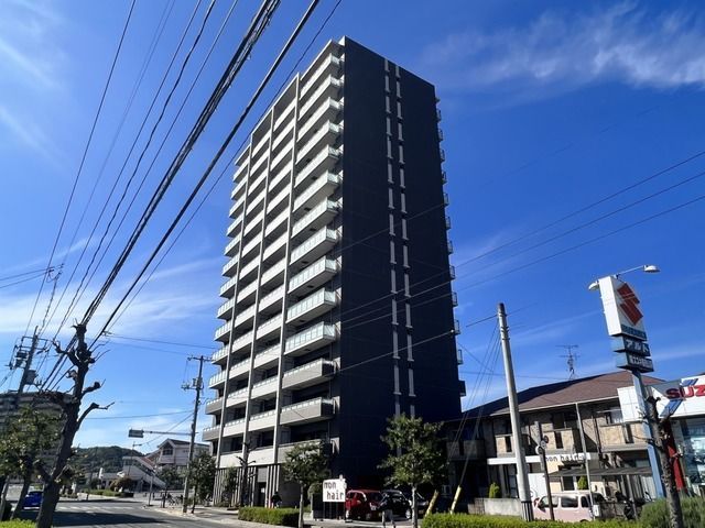 ポレスター東尾道駅前1202号の外観画像