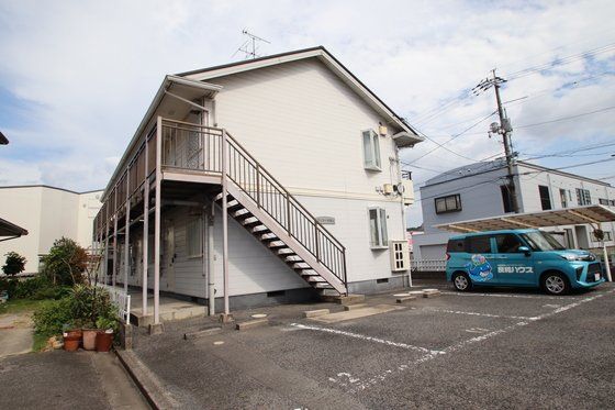 ファミーユKⅠの外観画像