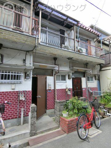 門真市岸和田1丁目テラスハウスの外観画像